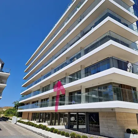 M&m Solaris 303 ダルウフコ