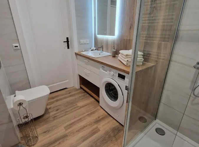 アパート M&m Solaris 303 ダルウフコ