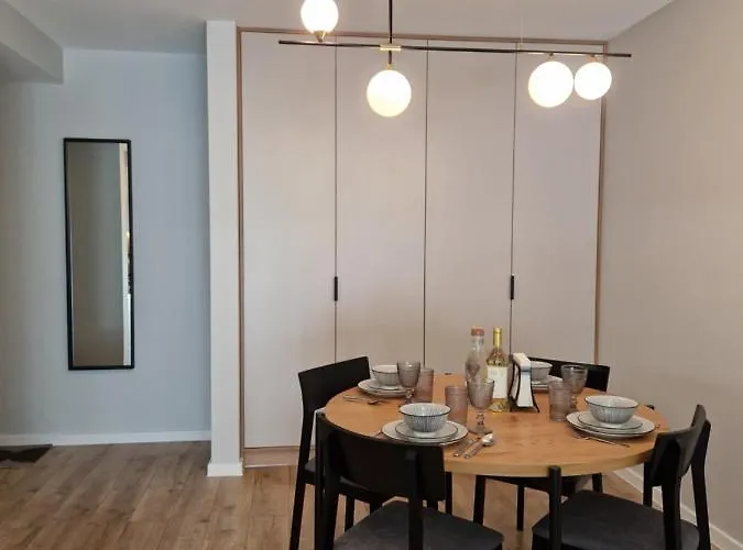 M&m Solaris 303 ダルウフコ